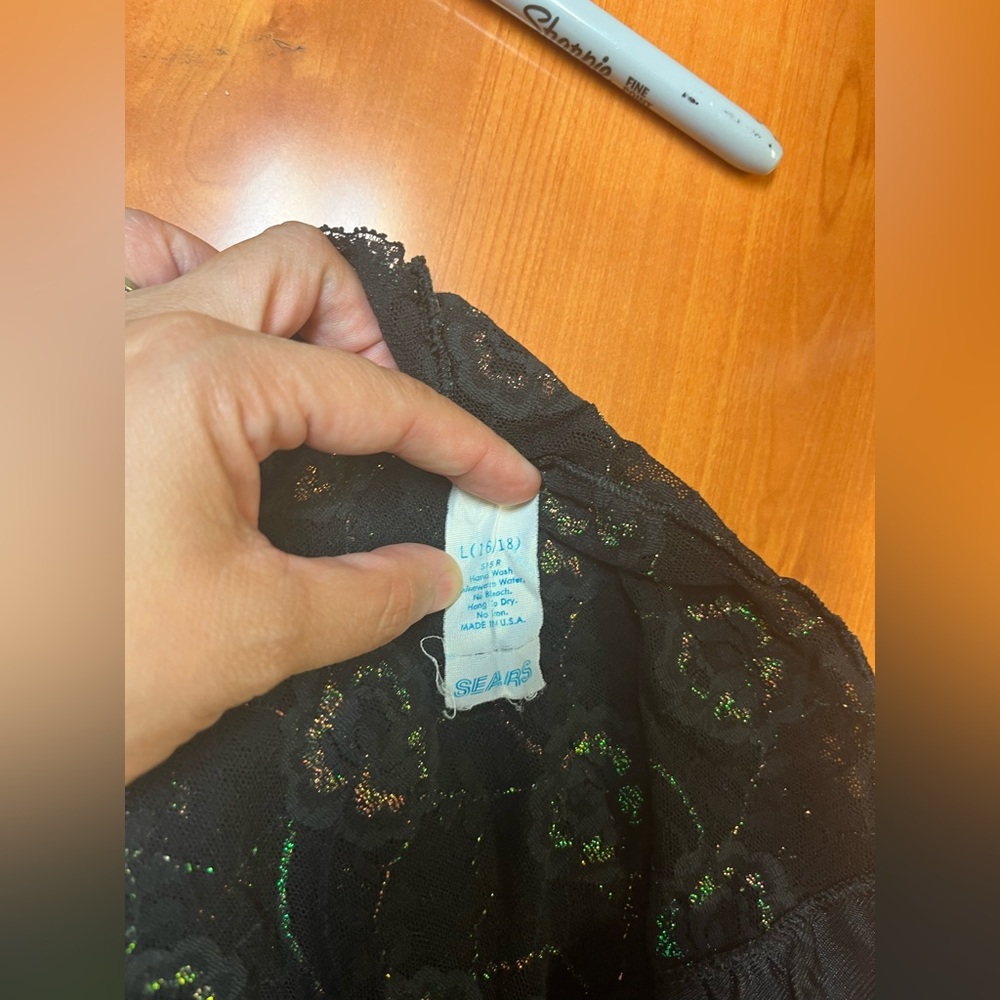 Vintage Sears Black Lace Floral Romper Teddy – Size L Snap Bottom & Keyhole Back - Picture 6 of 7